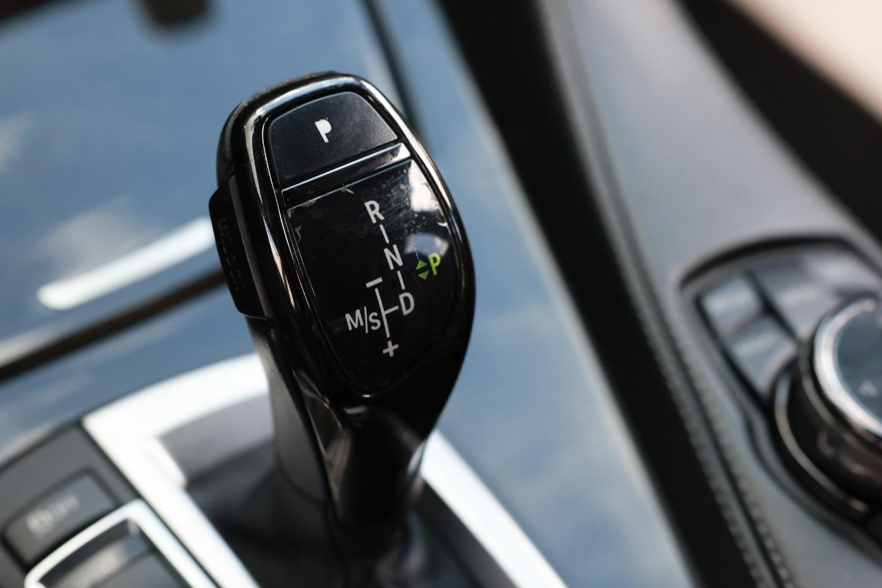 BMW 650i photo 47