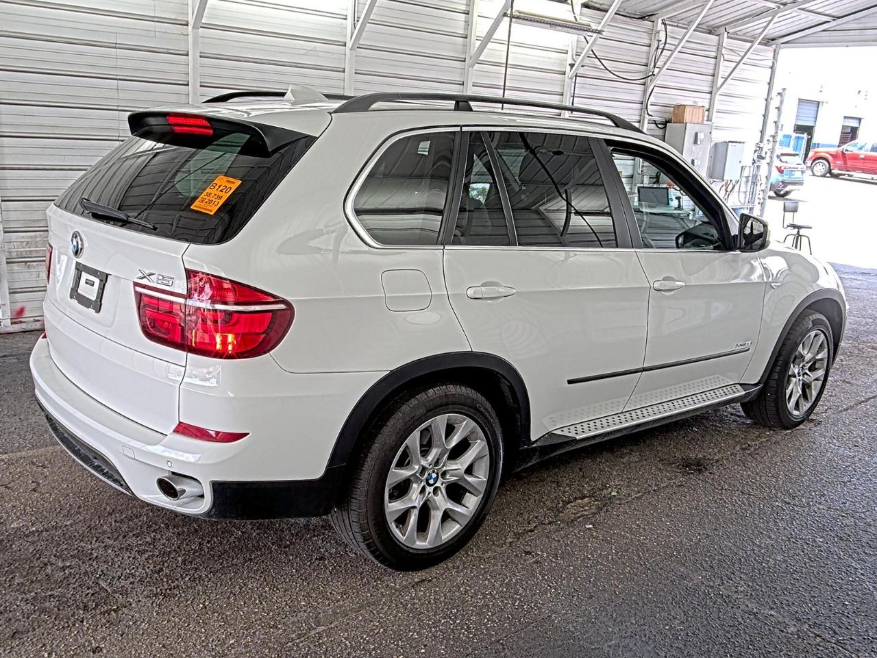 BMW X5  2013