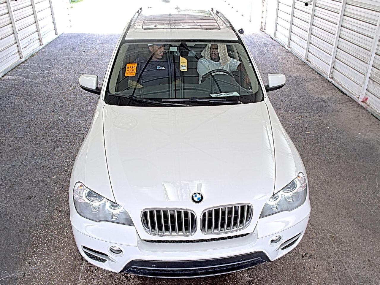 BMW X5  2013