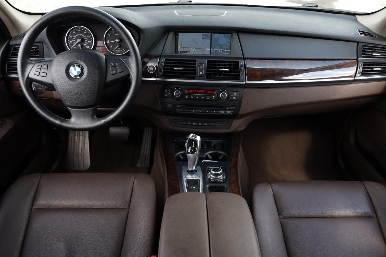 BMW X5  2013