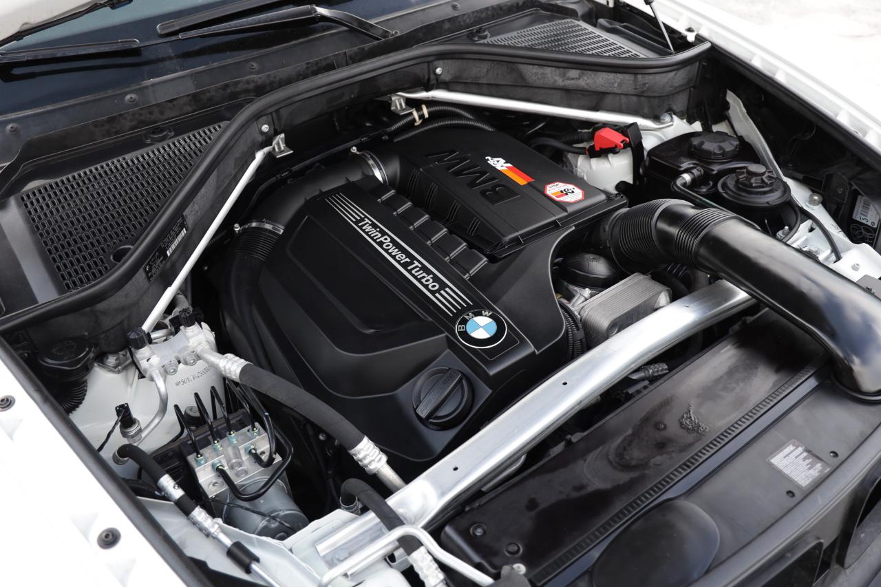 BMW X5  2013