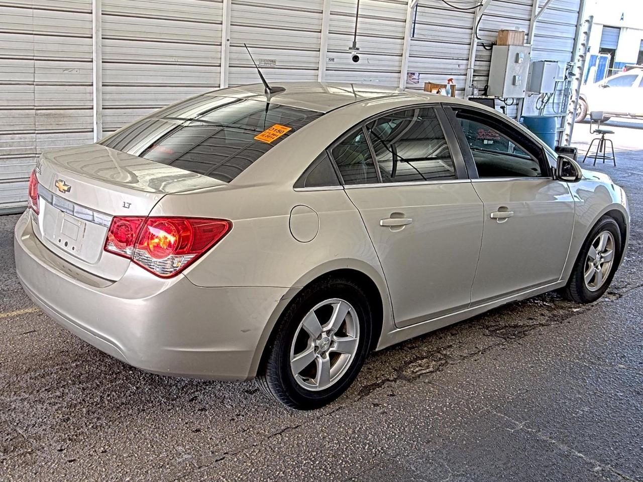Chevrolet Cruze  2014