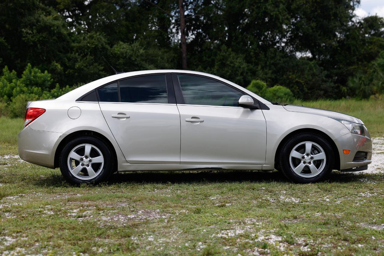 Chevrolet Cruze  2014