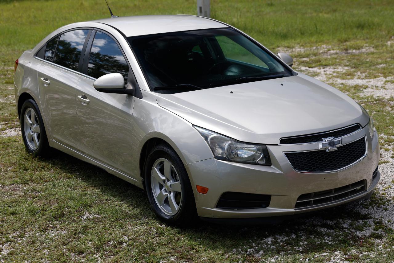 Chevrolet Cruze  2014
