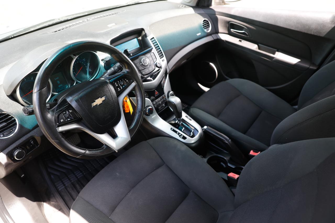 Chevrolet Cruze photo 4