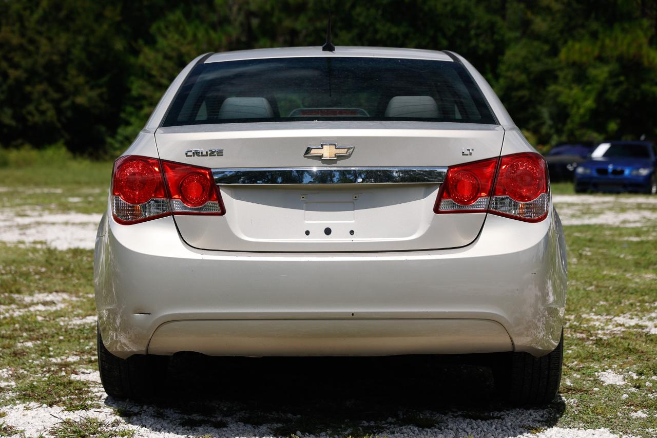 Chevrolet Cruze photo 7