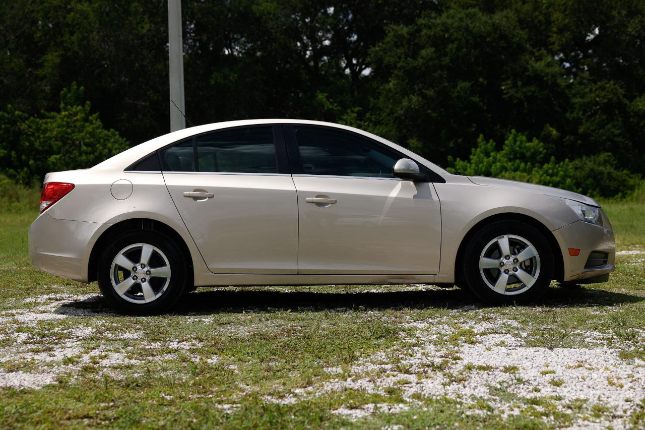 Chevrolet Cruze photo 13