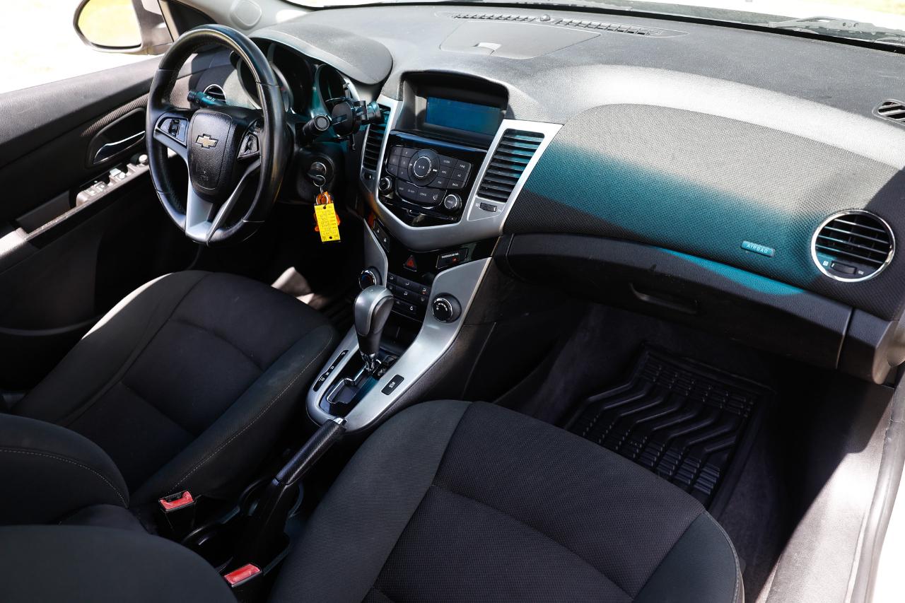 Chevrolet Cruze photo 16
