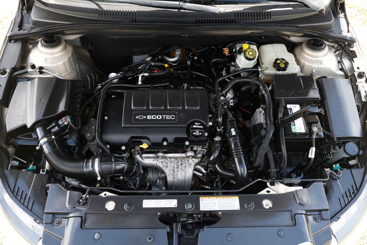 Chevrolet Cruze photo 20