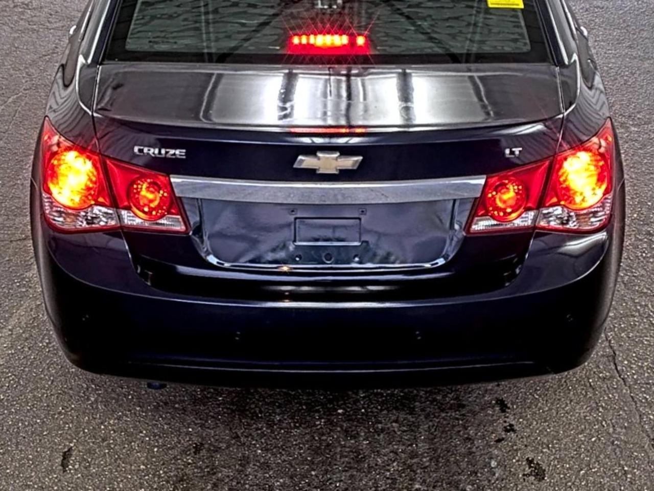 Chevrolet Cruze  2011