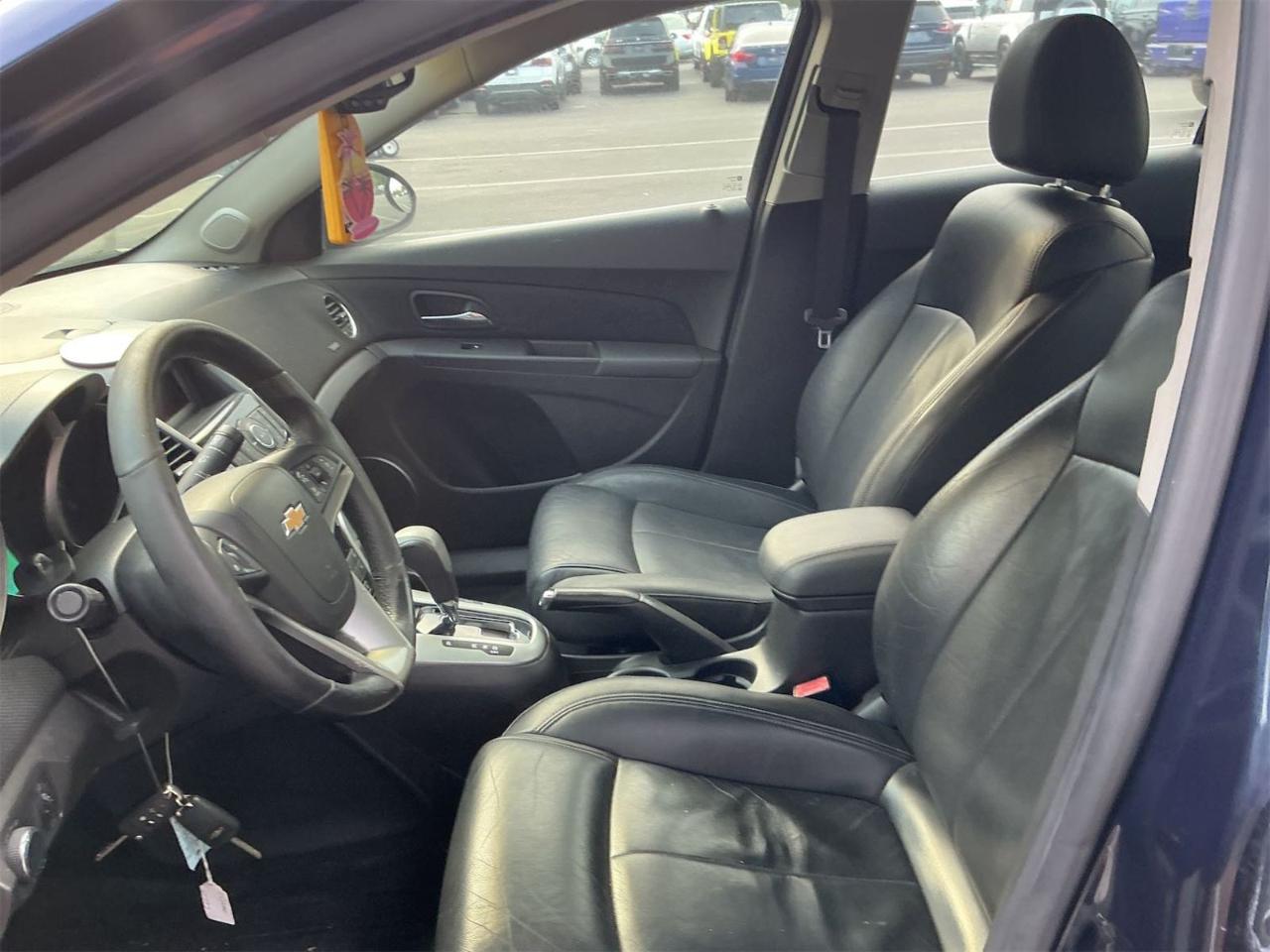 Chevrolet Cruze  2011