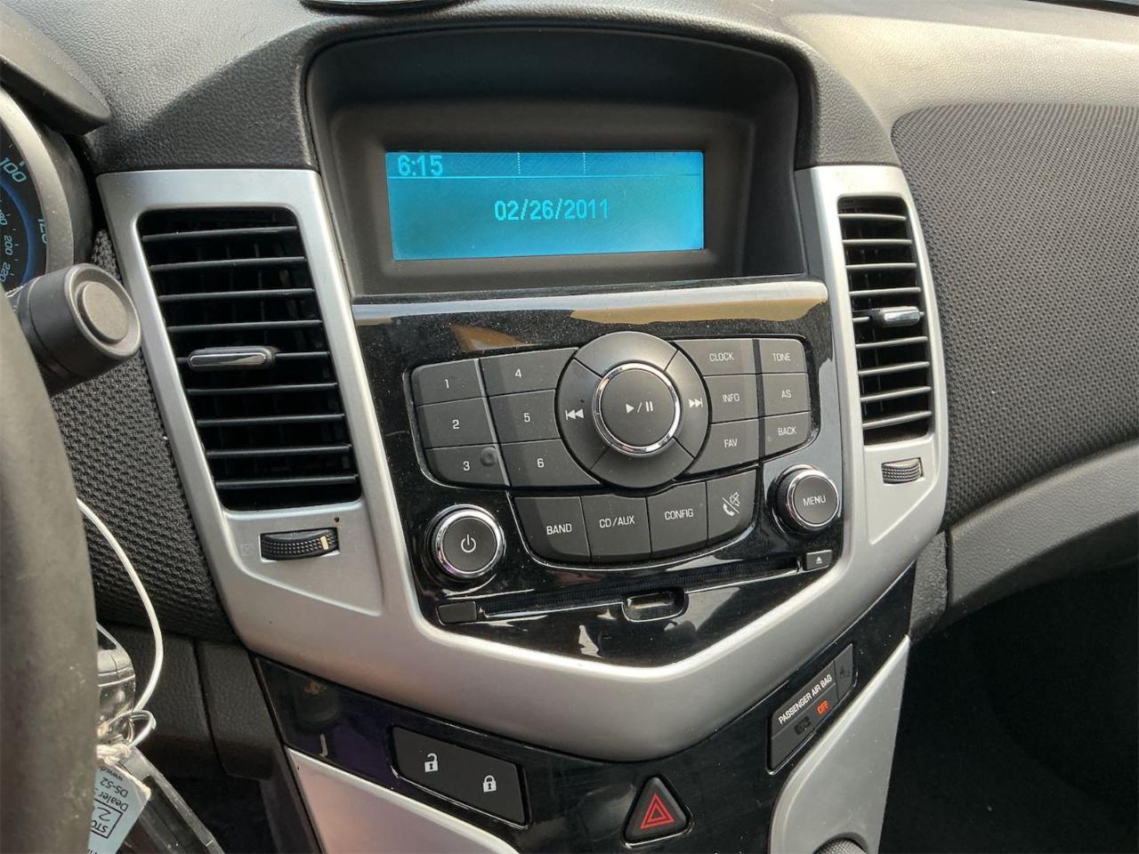 Chevrolet Cruze  2011