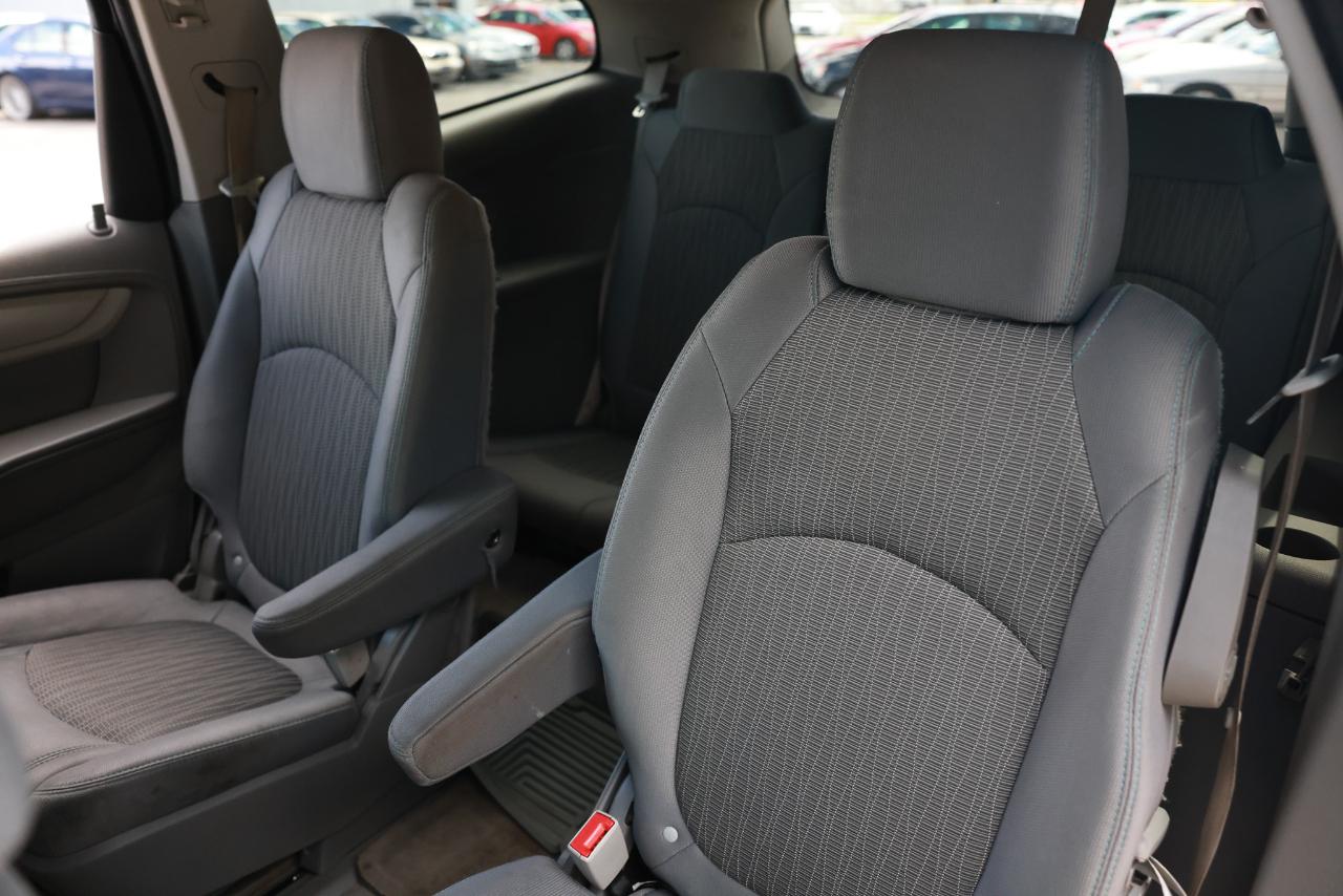 Chevrolet Traverse photo 10