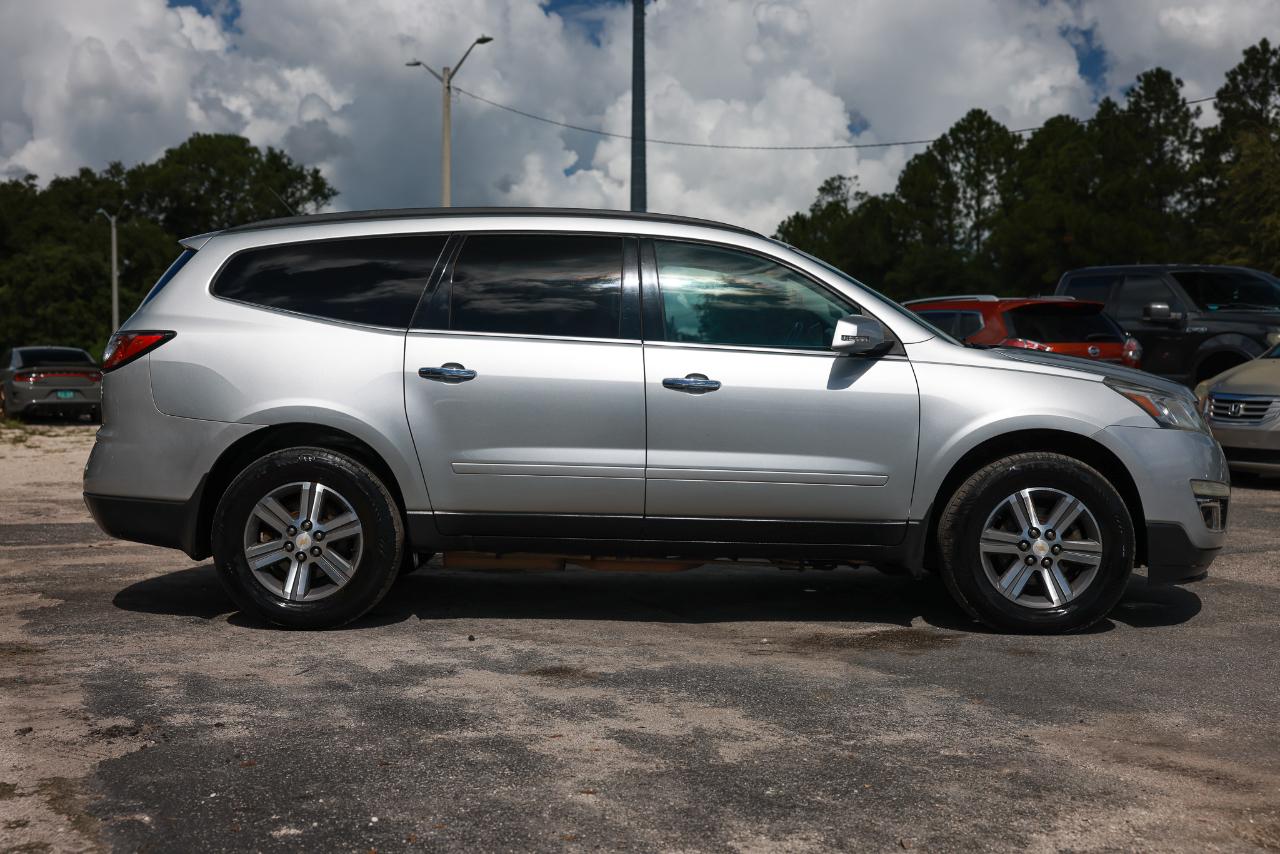 Chevrolet Traverse photo 13