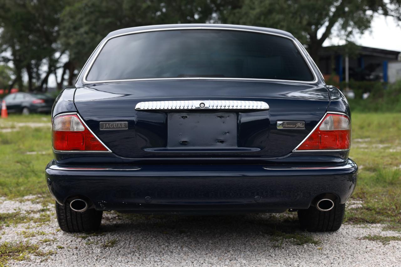 Jaguar XJ  2002