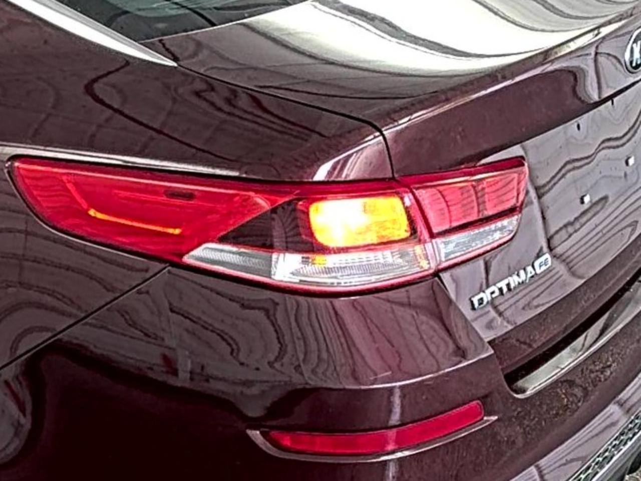 Kia Optima  2020