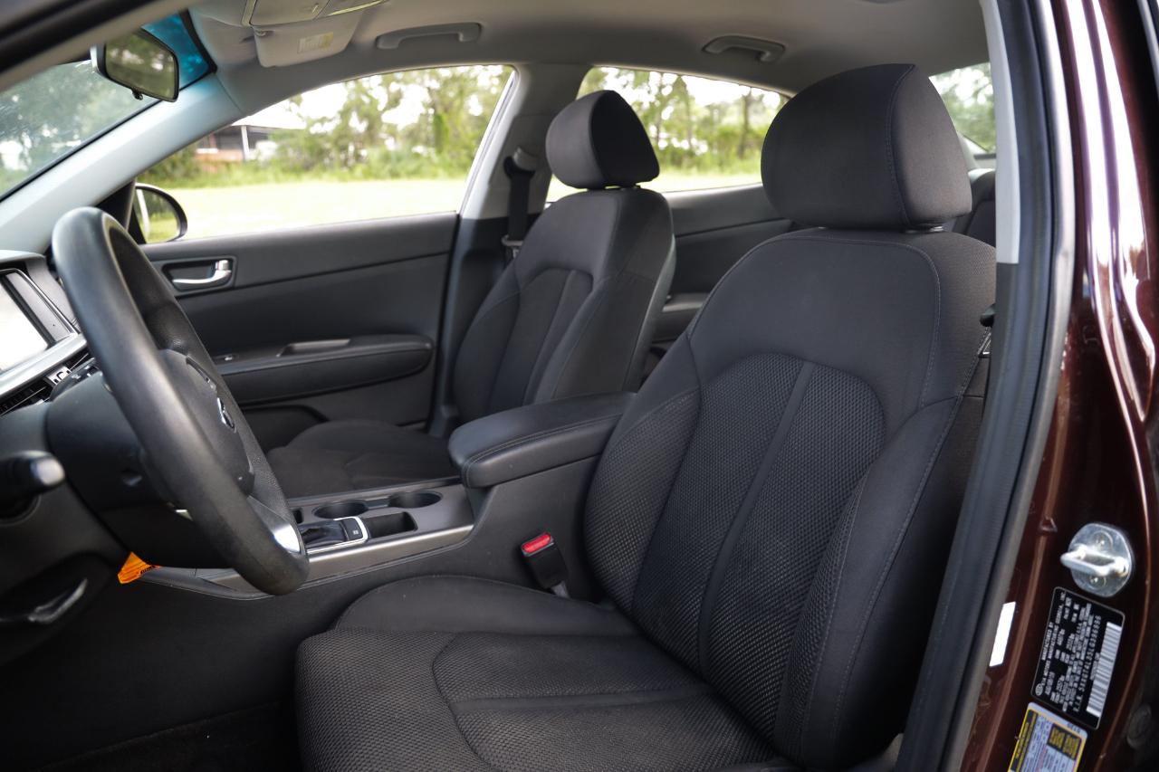 Kia Optima  2020