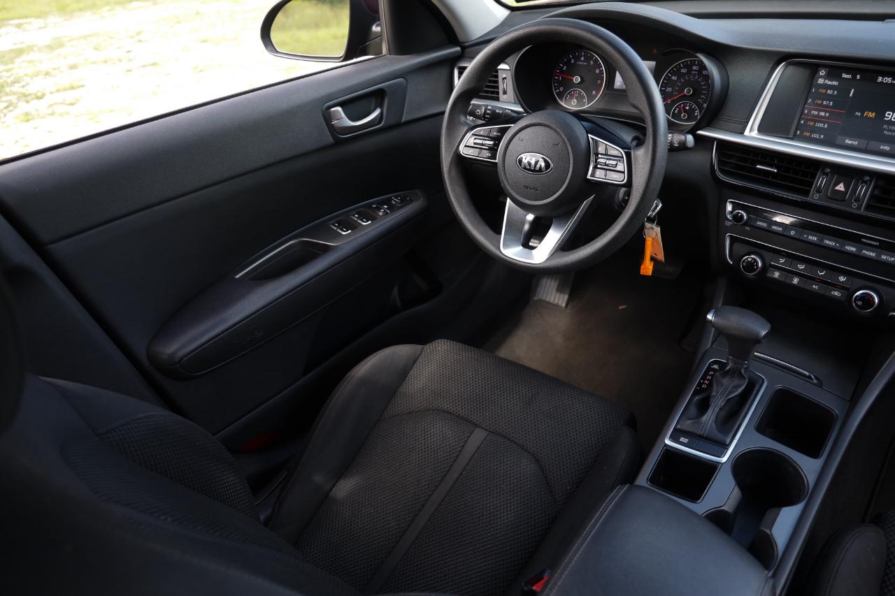 Kia Optima  2020