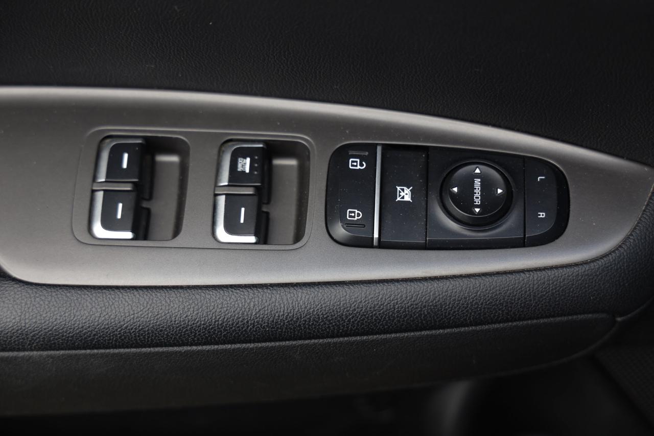Kia Optima  2020