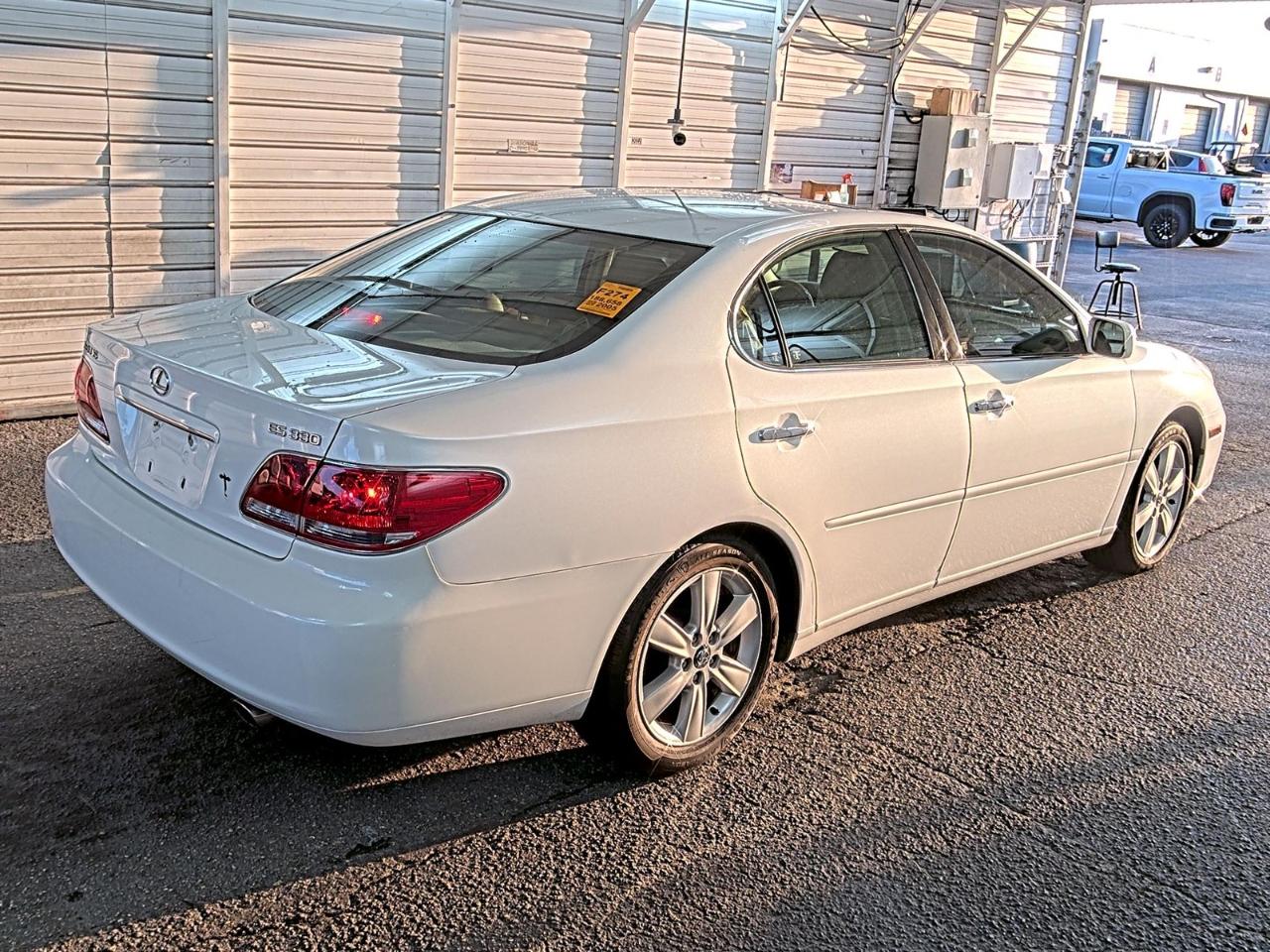 Lexus ES 330  2005