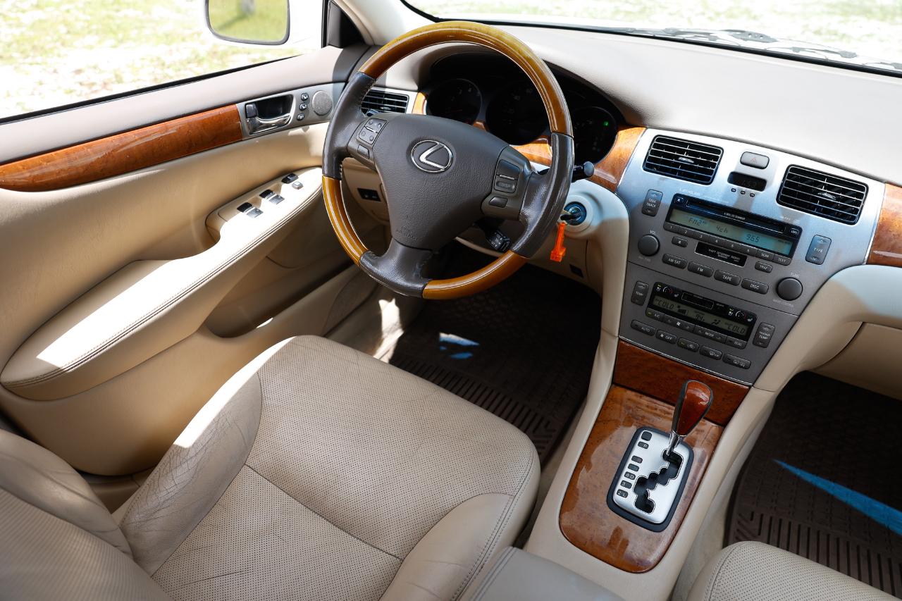 Lexus ES 330  2005