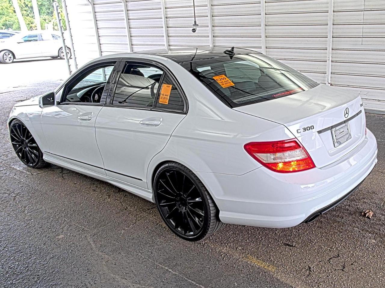 Mercedes-Benz C-Class  2010
