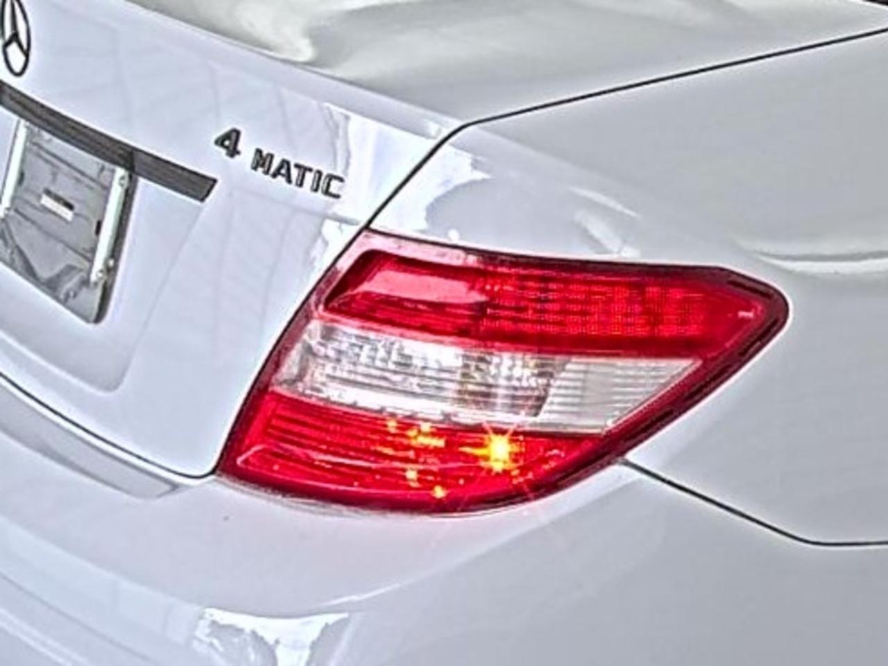 Mercedes-Benz C-Class  2010