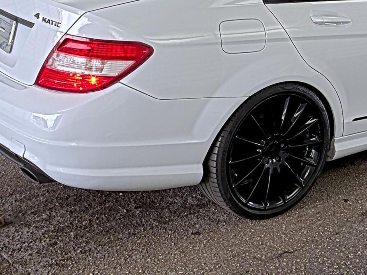 Mercedes-Benz C-Class  2010