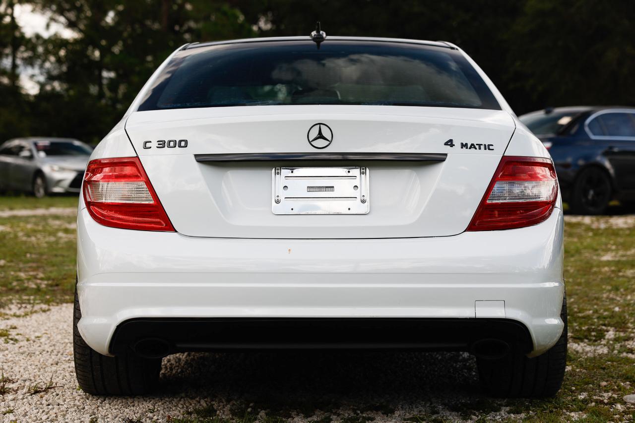 Mercedes-Benz C-Class  2010