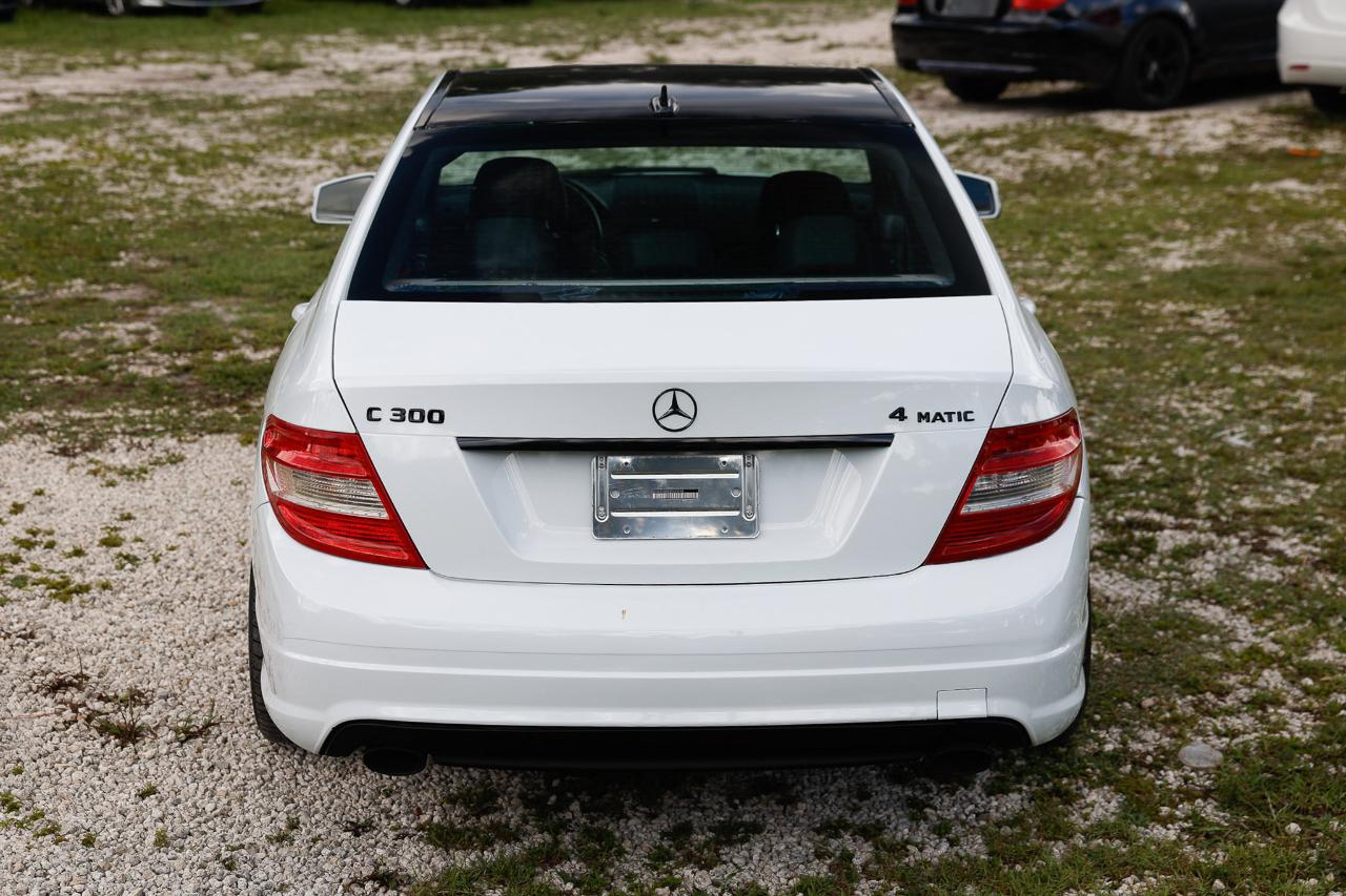 Mercedes-Benz C-Class  2010