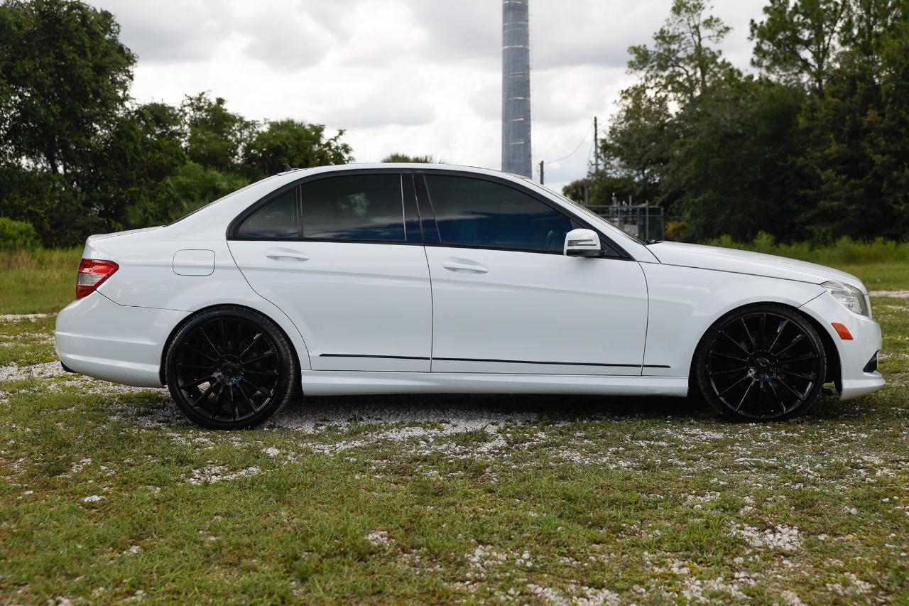 Mercedes-Benz C-Class  2010