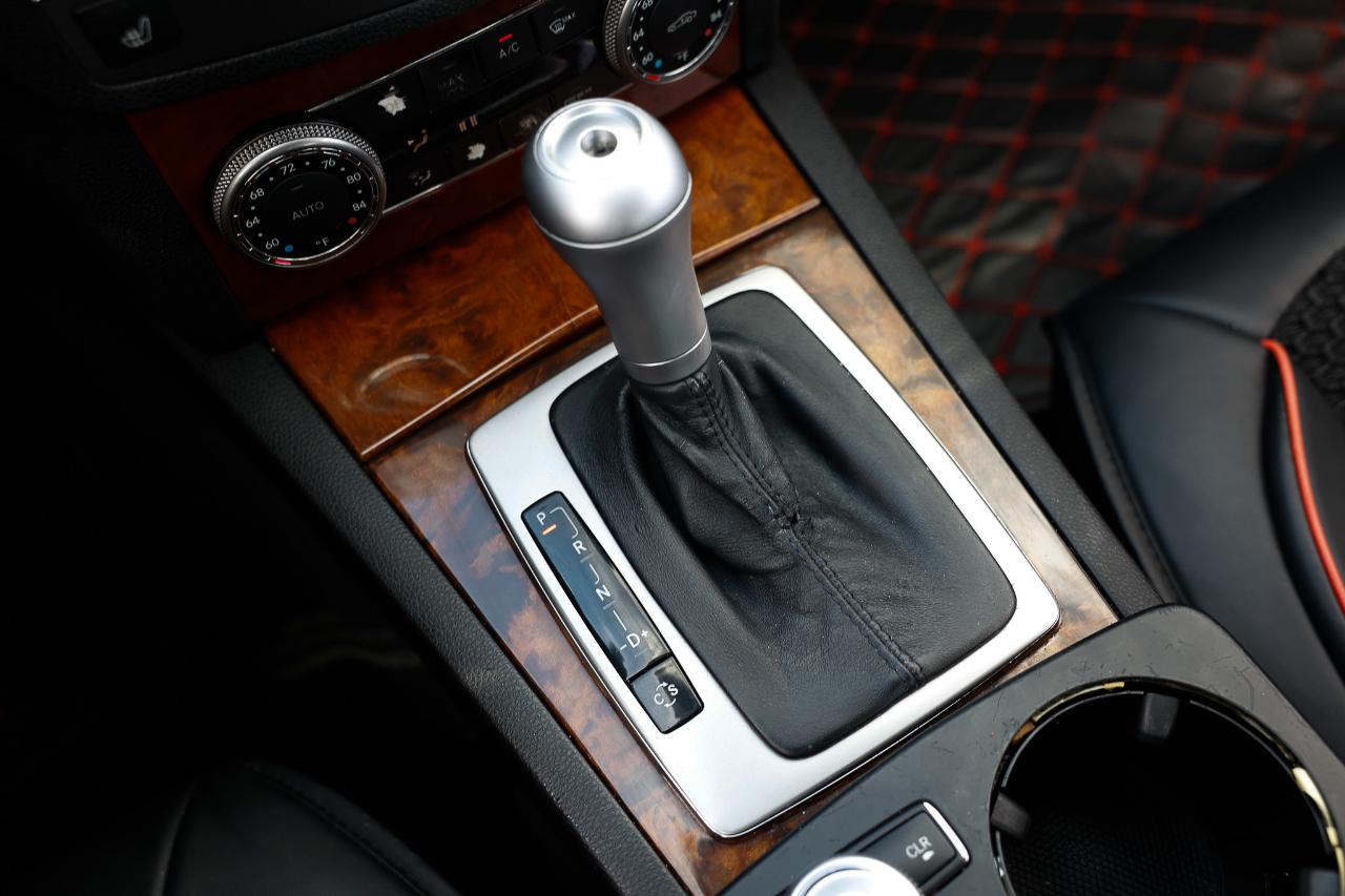Mercedes-Benz C-Class  2010