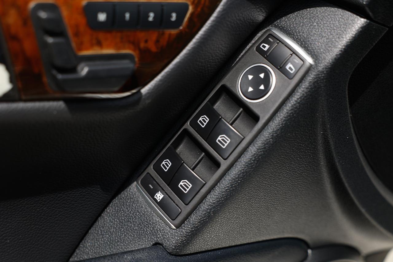 Mercedes-Benz C-Class  2010