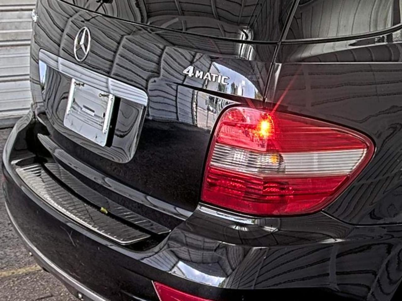 Mercedes-Benz M-Class  2009