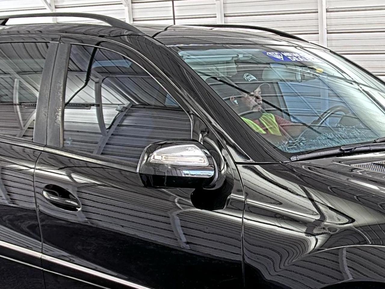 Mercedes-Benz M-Class  2009