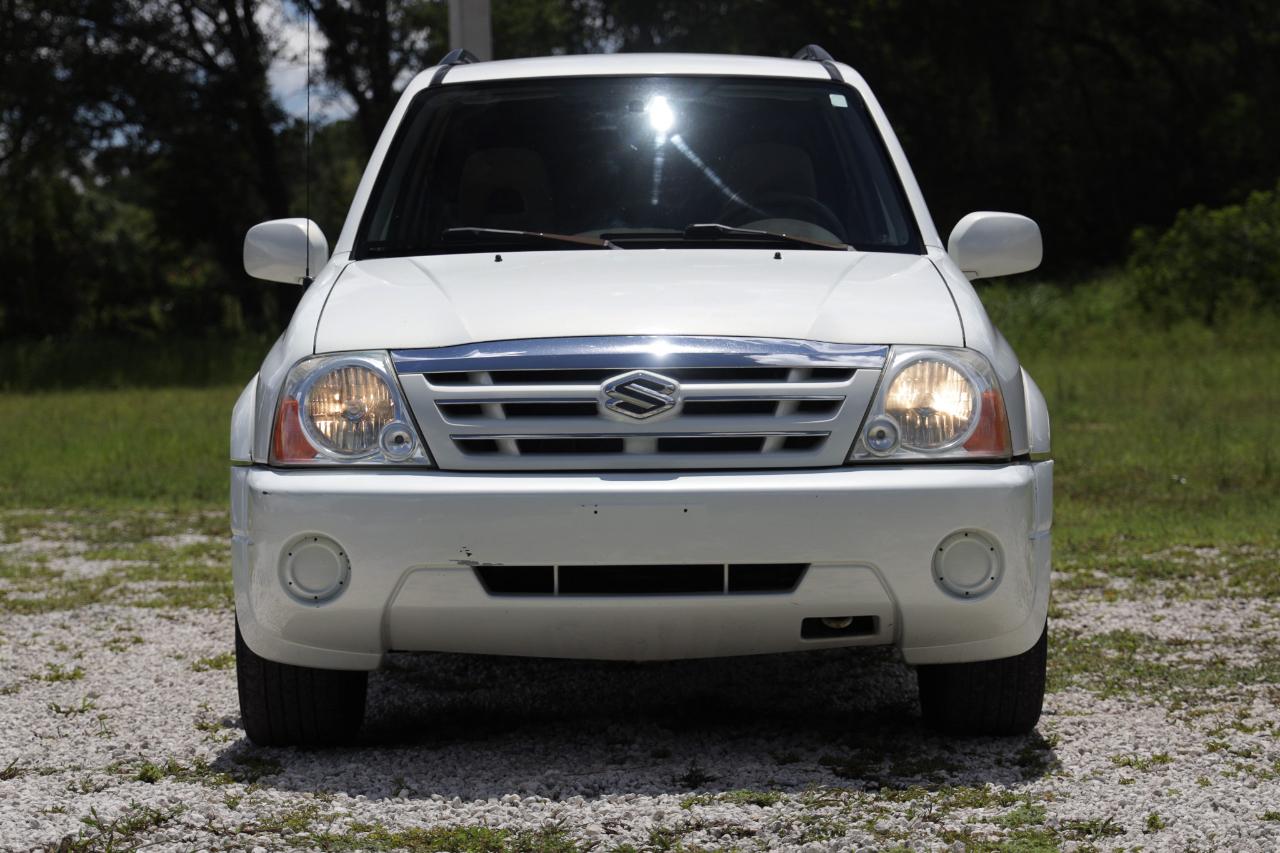Suzuki XL-7  2004