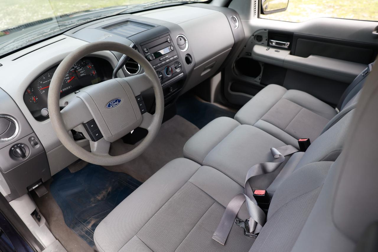 Ford F-150  2004