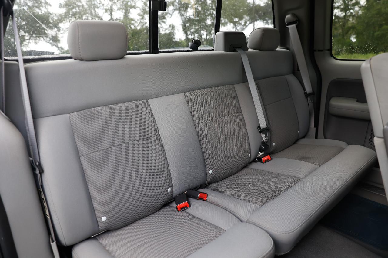 Ford F-150  2004