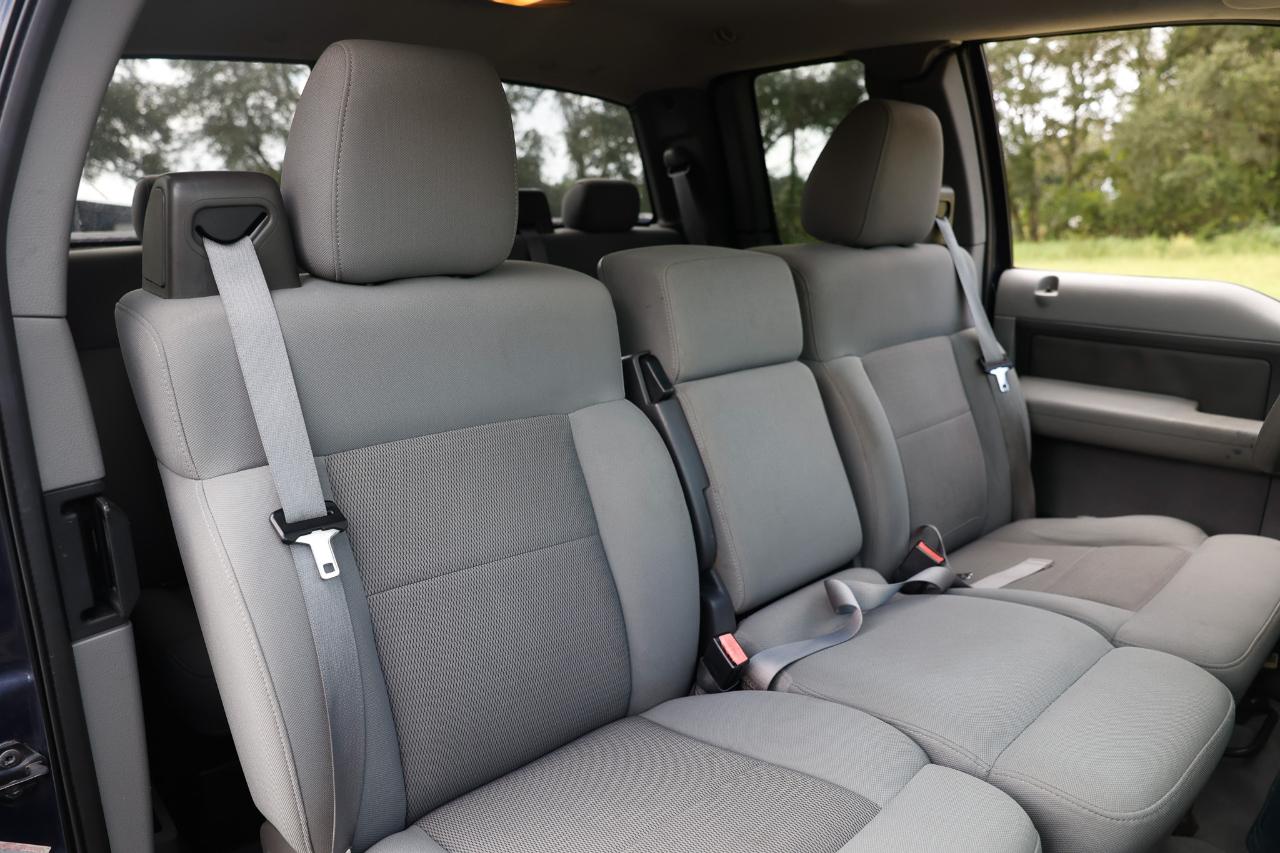 Ford F-150  2004