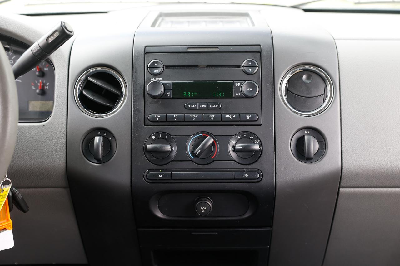 Ford F-150  2004
