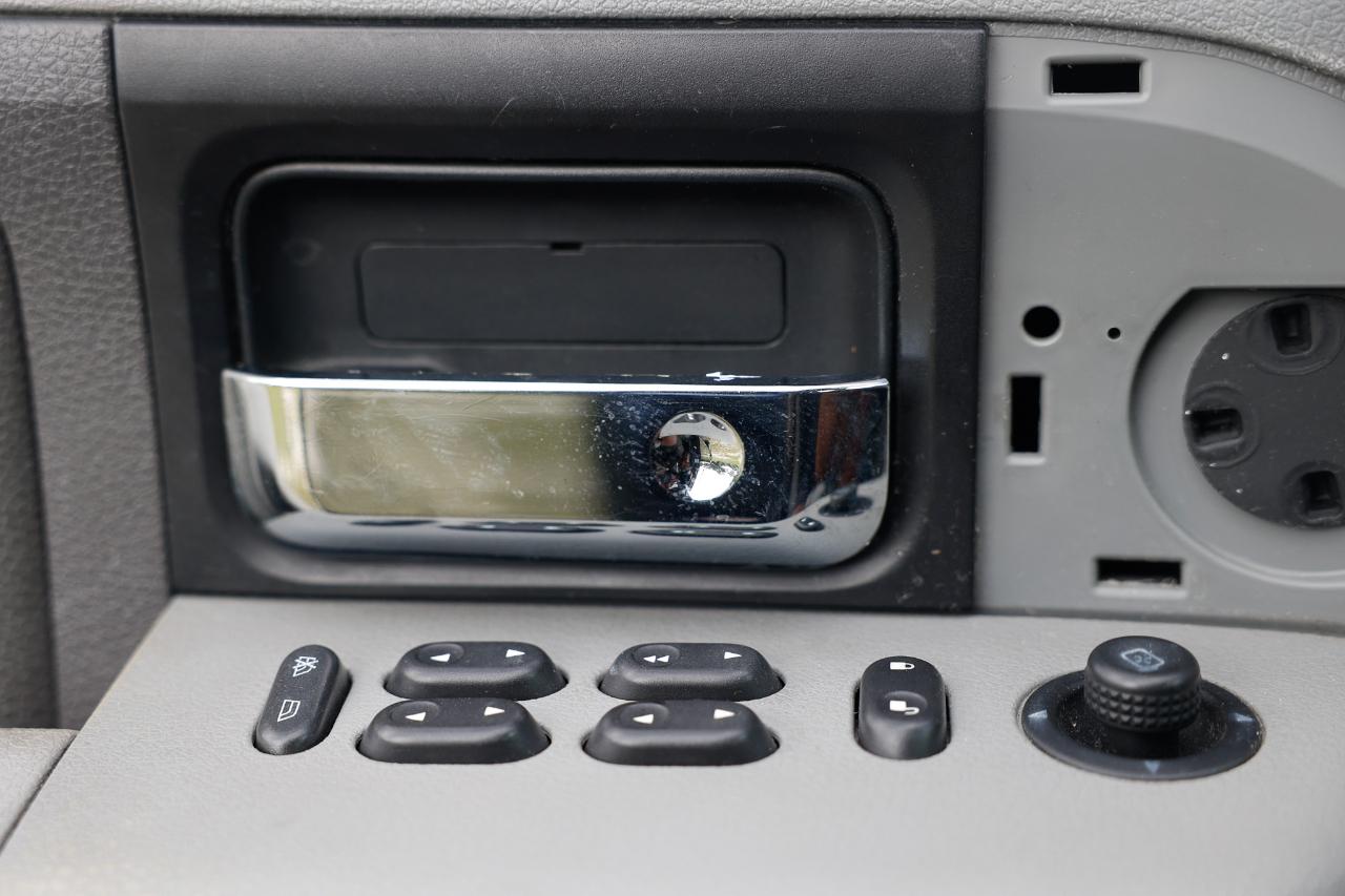 Ford F-150  2004