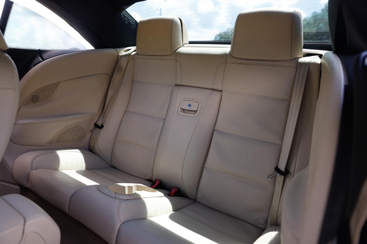 Volkswagen Eos  2013