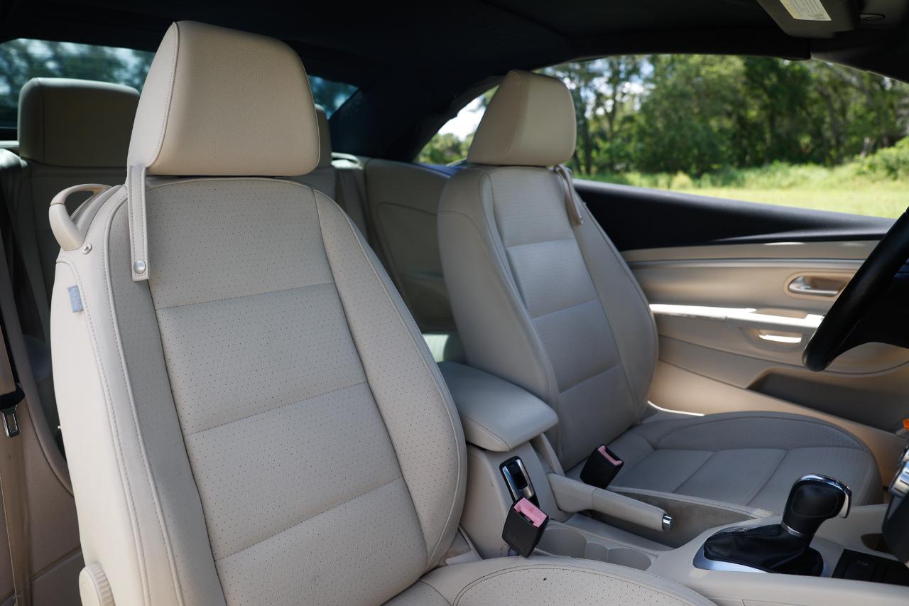 Volkswagen Eos  2013