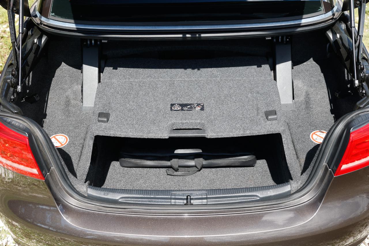 Volkswagen Eos  2013