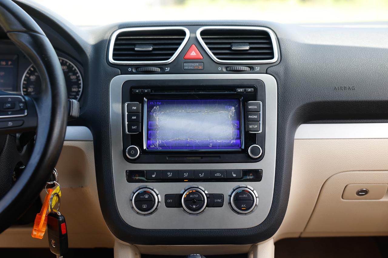 Volkswagen Eos  2013
