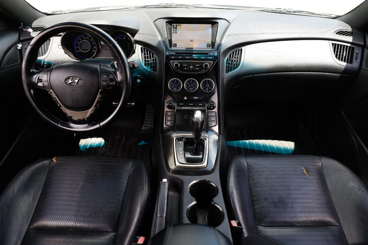 Hyundai Genesis Coupe  2013