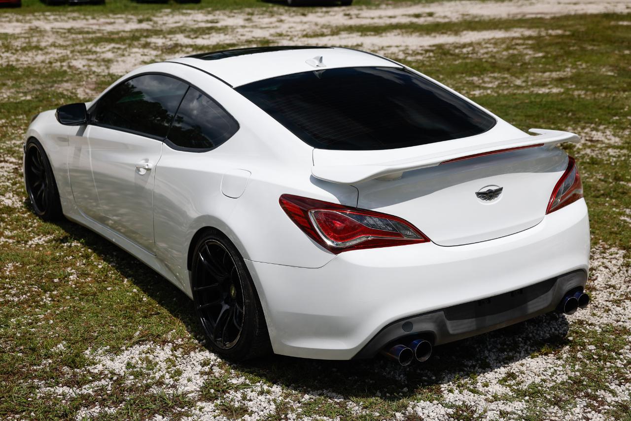 Hyundai Genesis Coupe  2013
