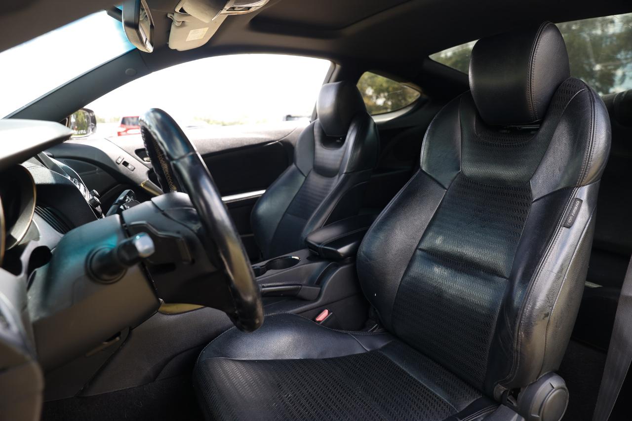 Hyundai Genesis Coupe  2013
