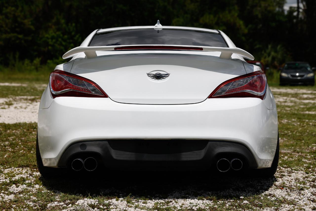 Hyundai Genesis Coupe  2013