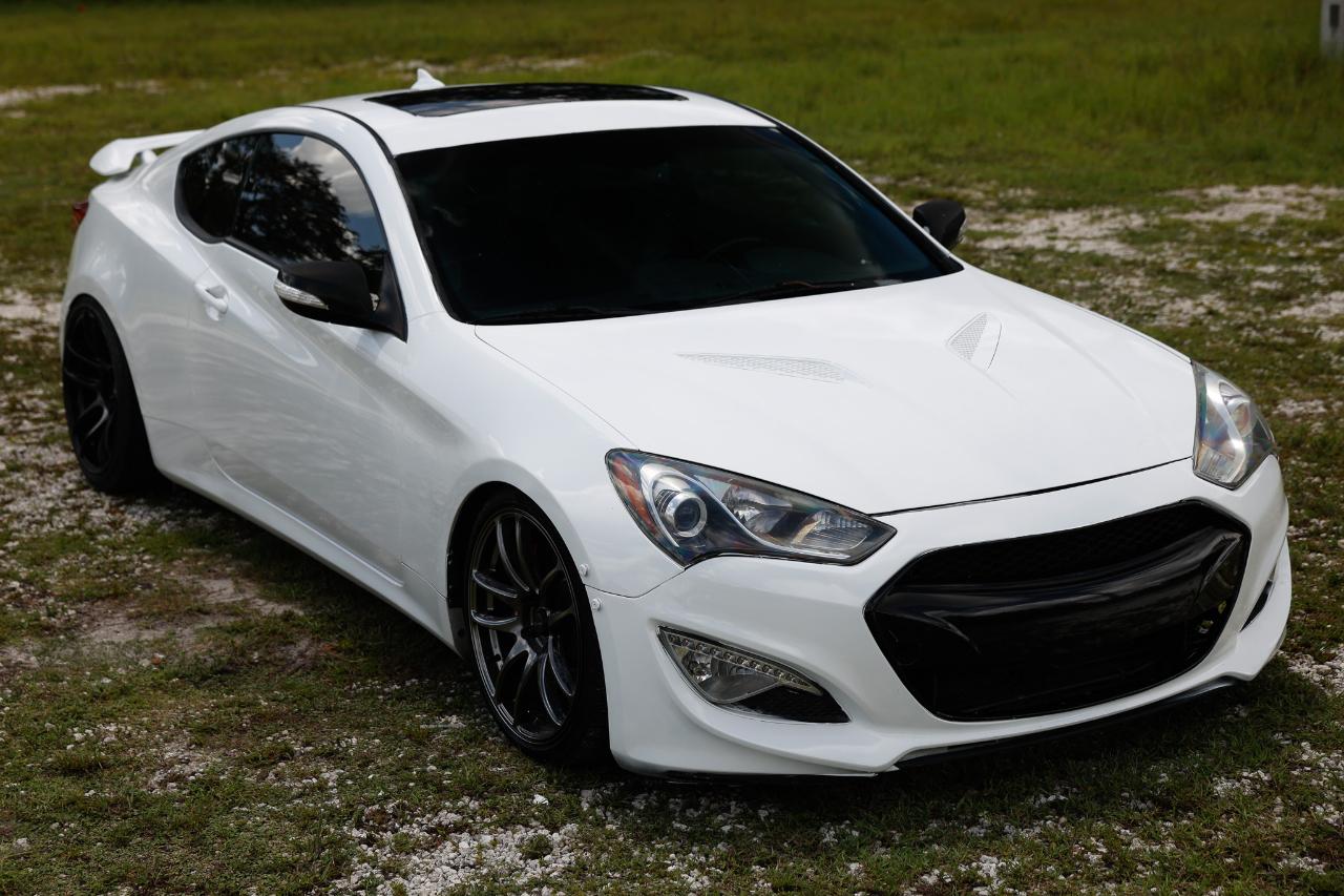 Hyundai Genesis Coupe  2013
